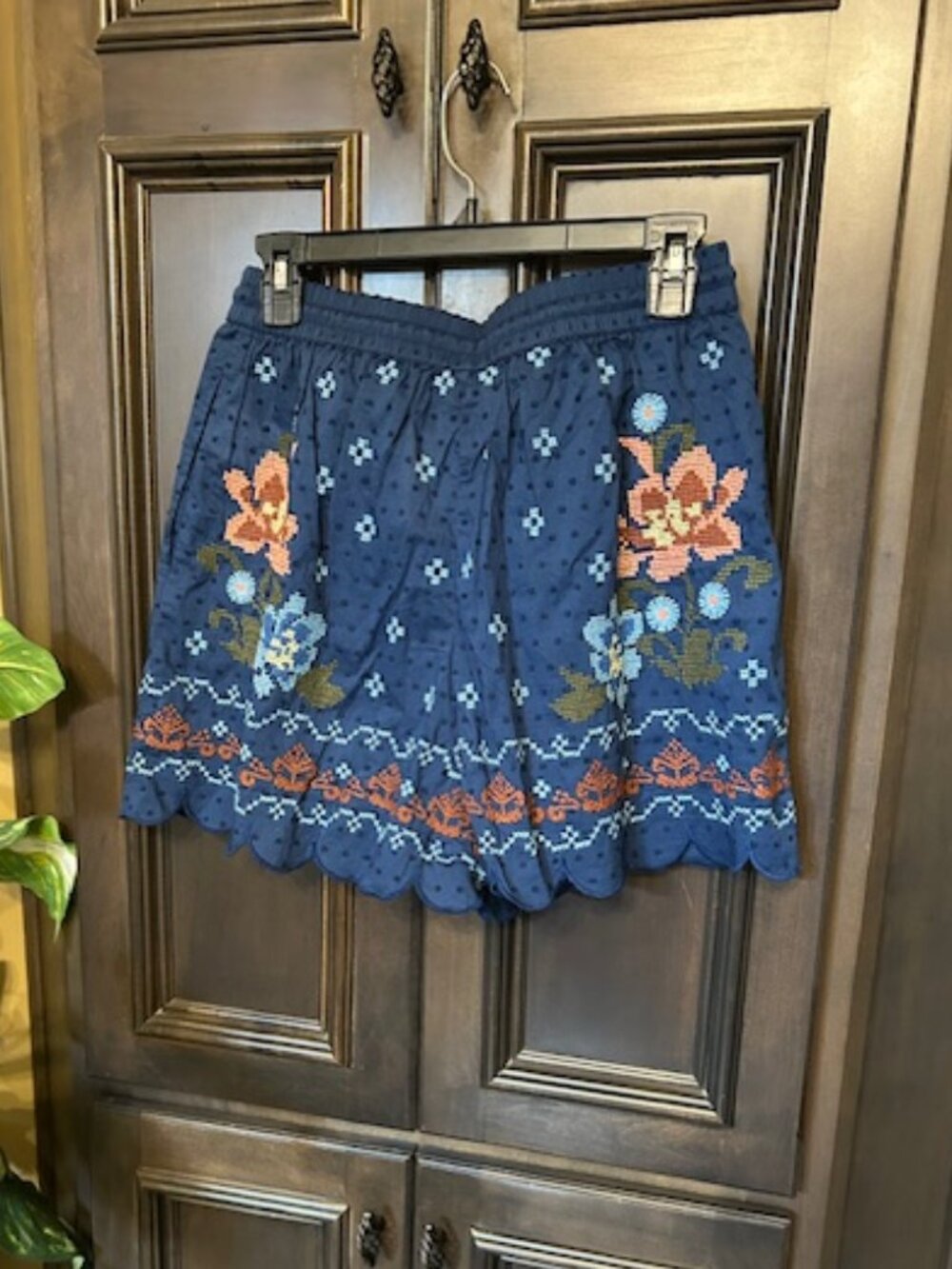 Farm Rio Dark Blue Multi 100% Cotton Stitched Garden Embroidered Shorts - Picture 3 of 14